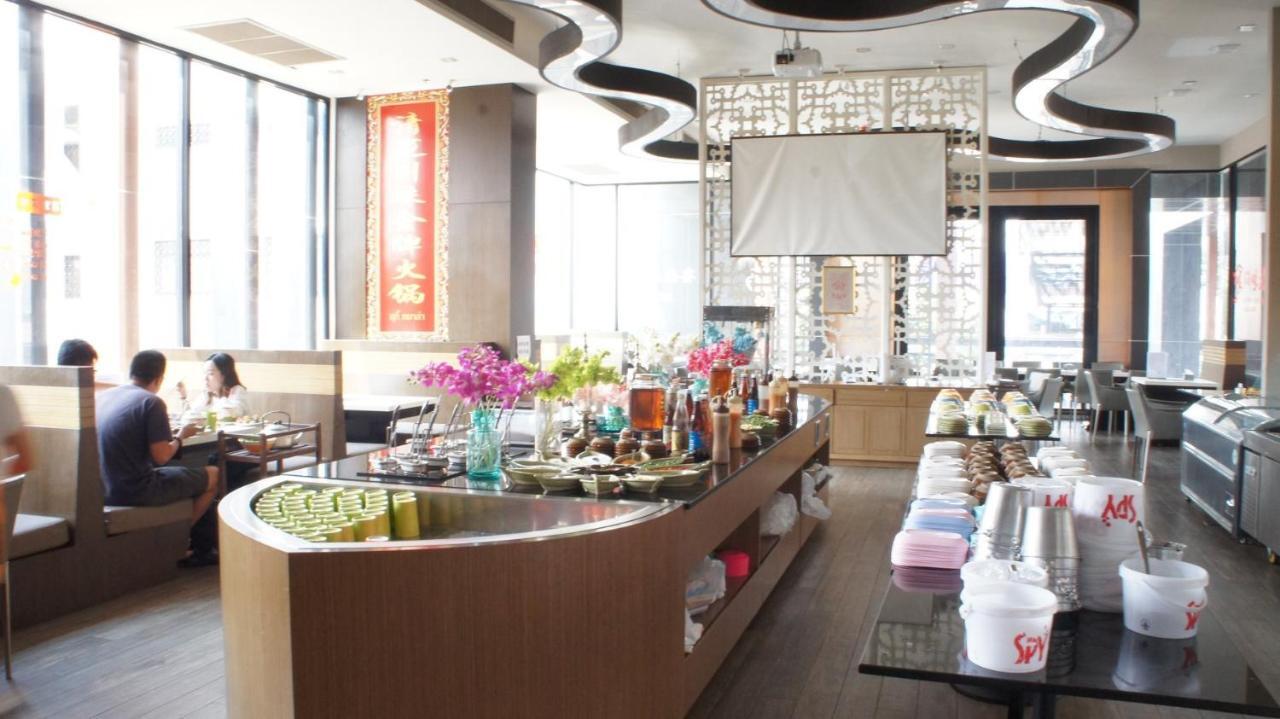 The Astra Chiang Mai Family Room Dış mekan fotoğraf